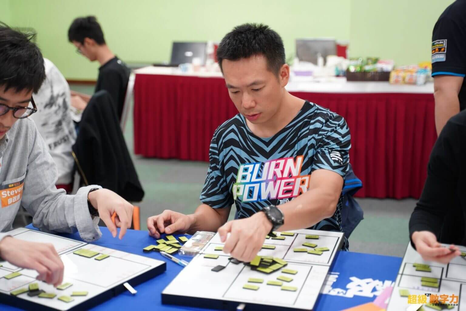 旭宏投資 行銷經理 柳聖恩